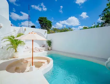 Photo 3 — Luxevista — 2-bedroom Mediterranean villa with pool and waterslide, next to Pandawa